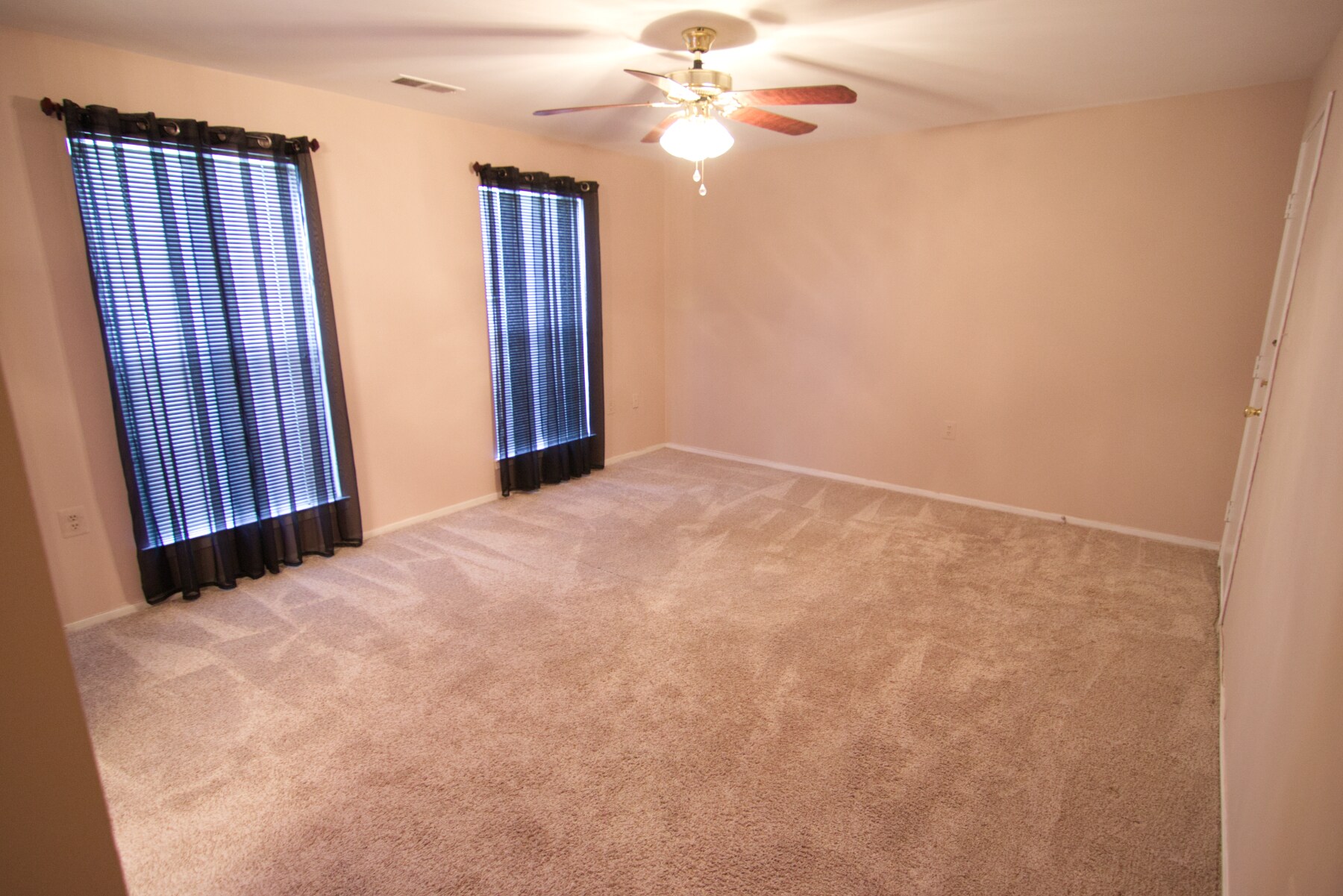 Building Photo - 7718B Lexton Pl