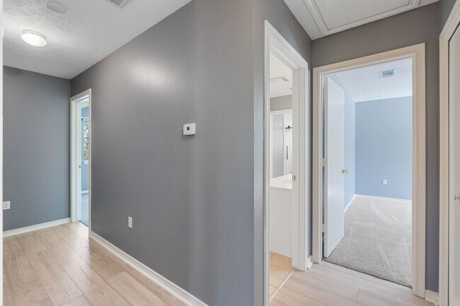 Building Photo - 11085 Jake Pearson Rd