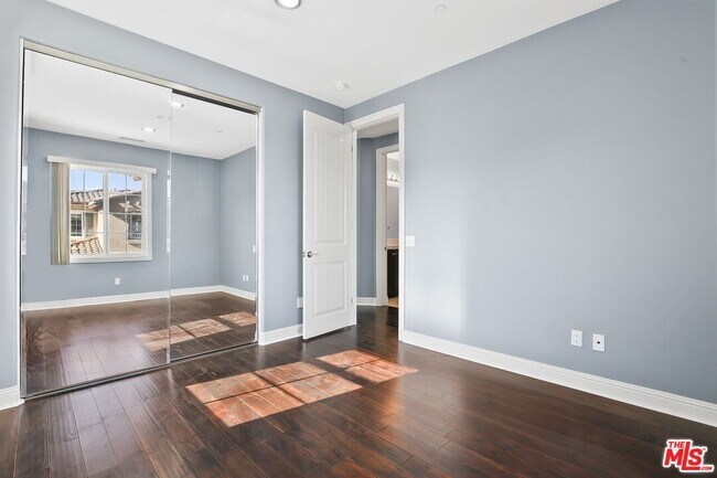 Building Photo - 11507 Verona Dr