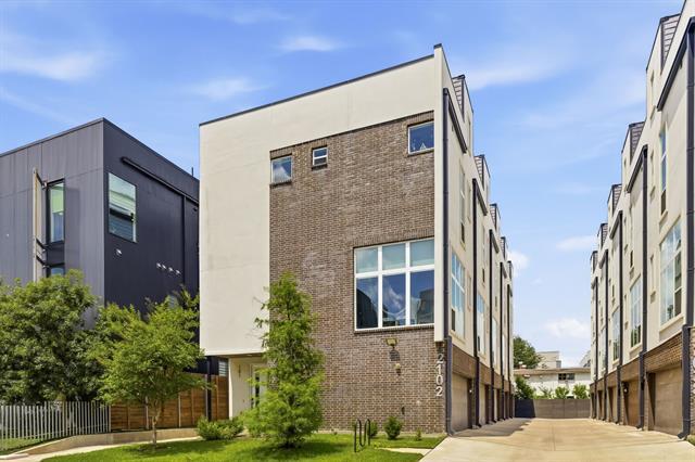 Building Photo - 2102 N Prairie Ave