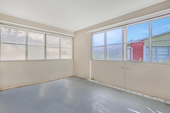 Building Photo - 12036 FL A1AAlt