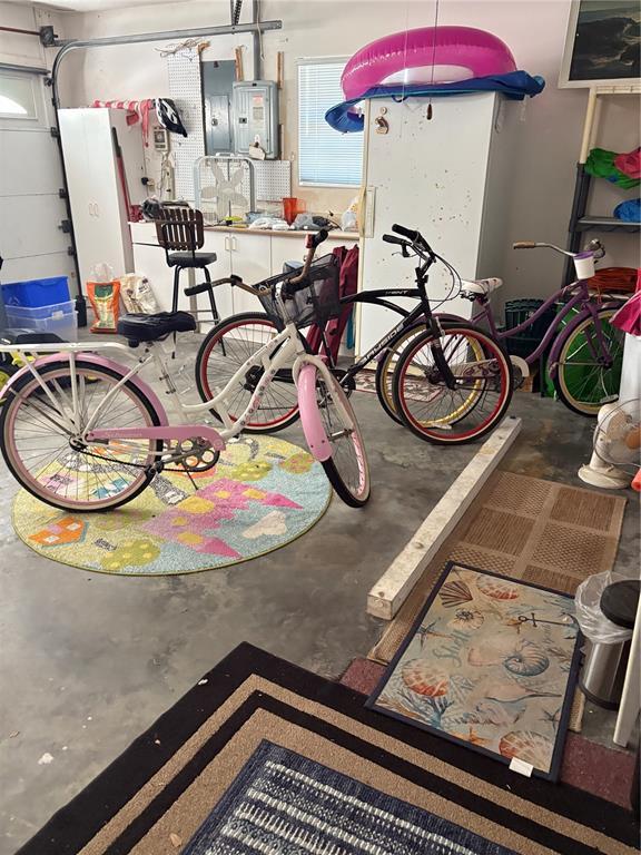 Building Photo - 22 Bristol Dr