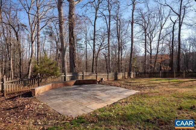 Building Photo - 3382 Stony Point Rd
