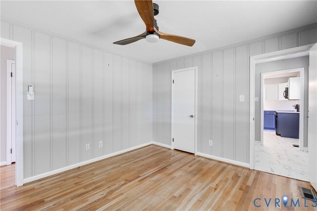 Building Photo - 1312 Southbury Ave