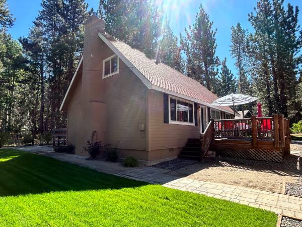Building Photo - 1131 Mulberry Dr