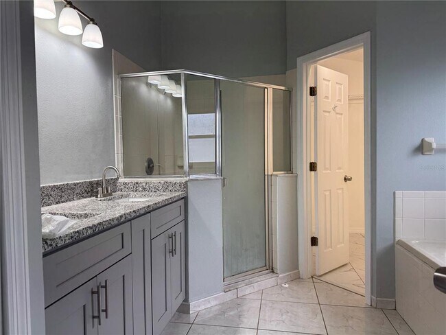 Building Photo - 2409 Hybrid Dr