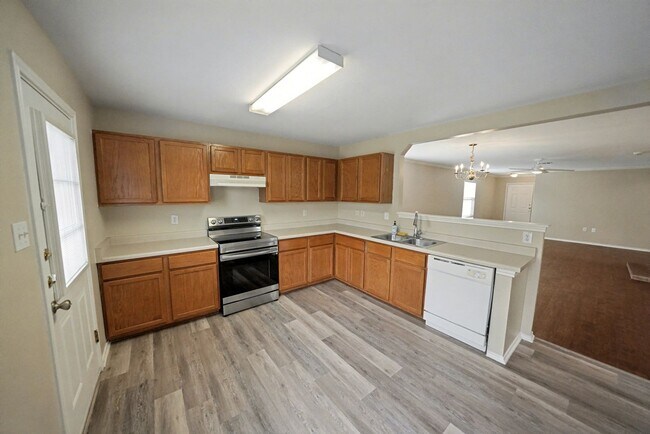 Building Photo - Charming Single-Story in Cibolo - Realtor Commission: $500