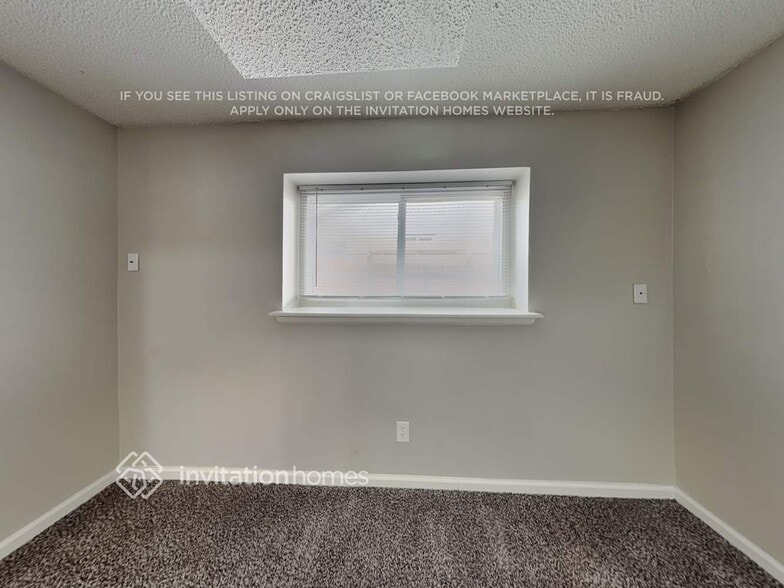 Building Photo - 4735 E 128th Pl