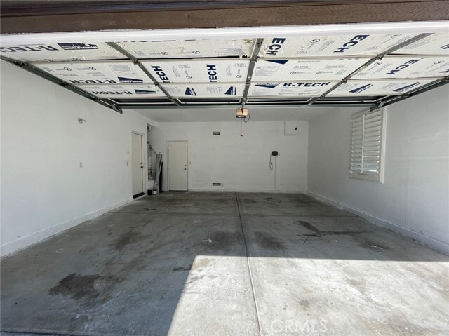 Building Photo - 12981 Colonial Dr