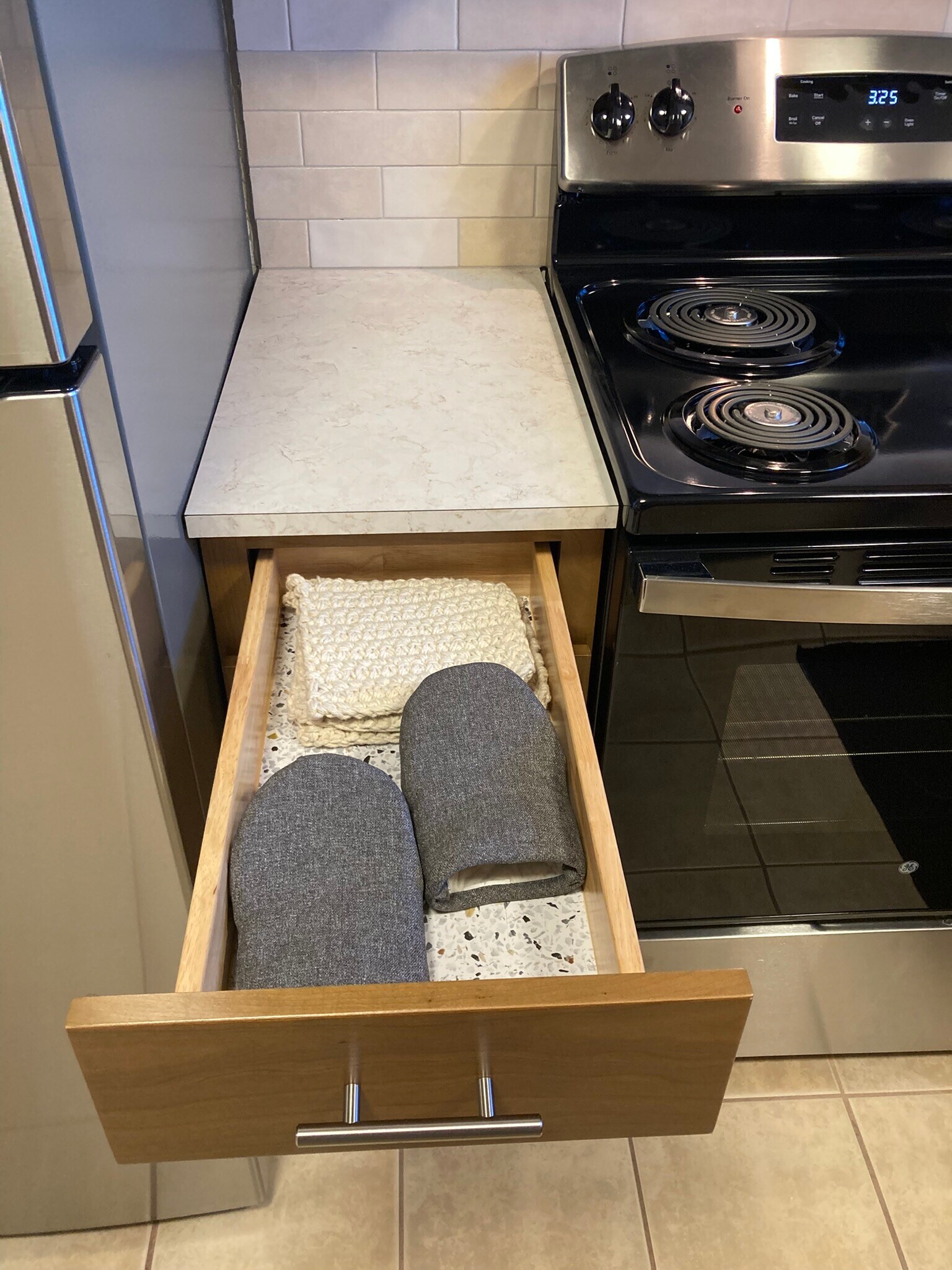 Building Photo - 14275 Avon Allen Rd