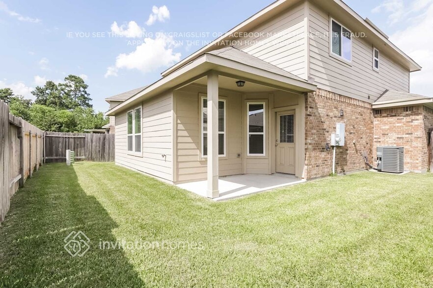 Building Photo - 30823 Gardenia Trace Dr