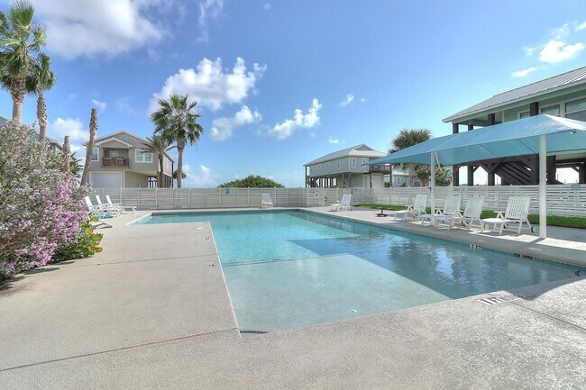 Building Photo - 409 Paradise Pointe Dr