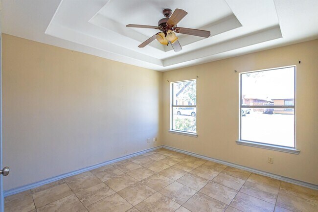 Building Photo - 4416 Wild Flower Ave