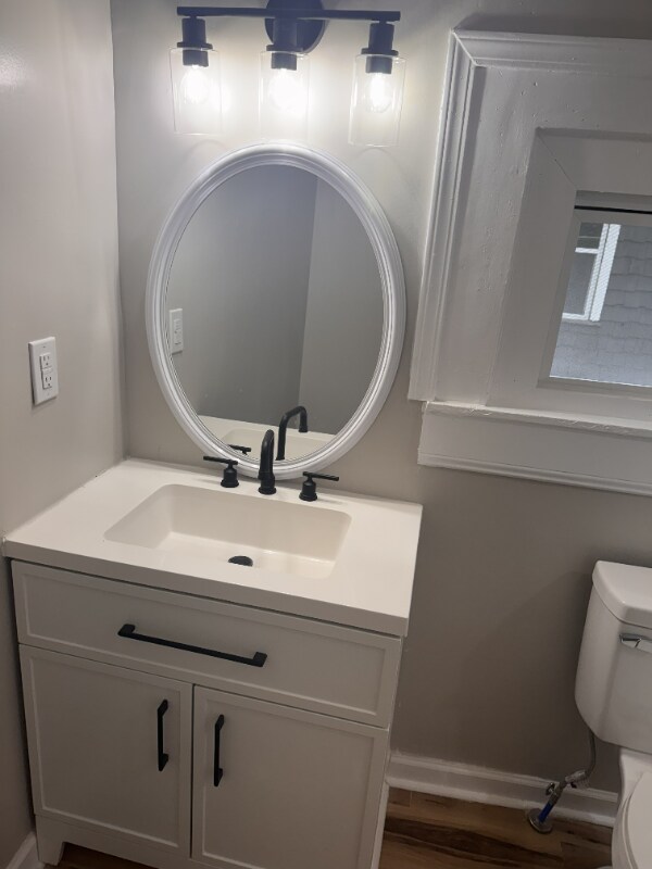 Building Photo - 537 W Auburn Ave