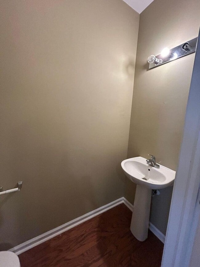 Building Photo - Gated Community off Central Ave in Summerv...