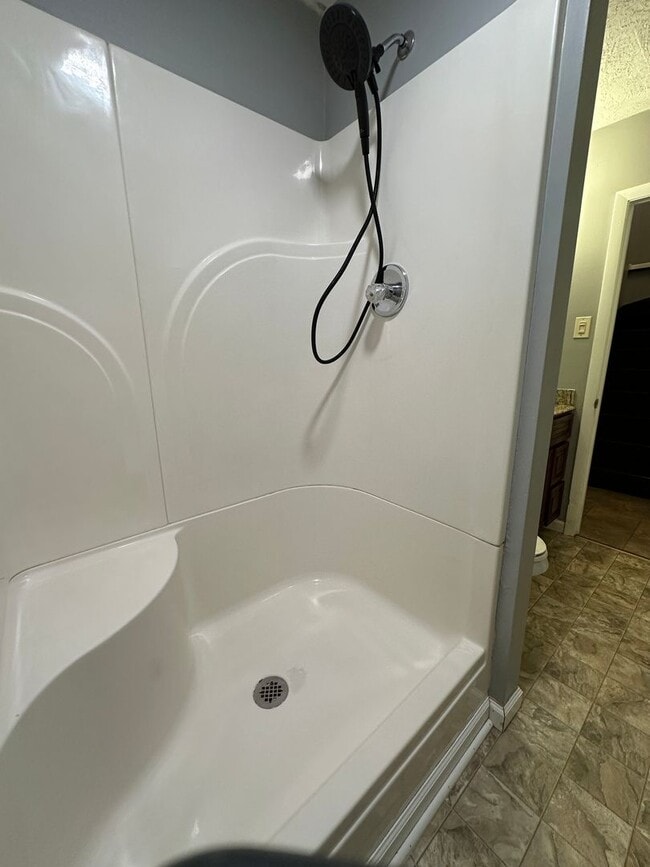 Building Photo - Stunning West Knoxville Transformation | Designer Kitchen & Smart Home Features