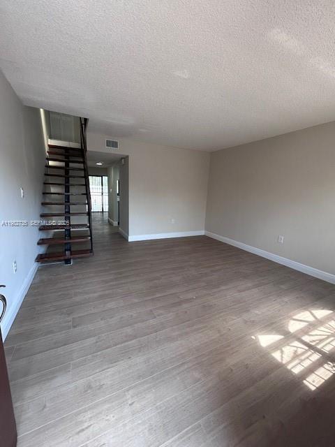 Building Photo - 1072 W 79th St