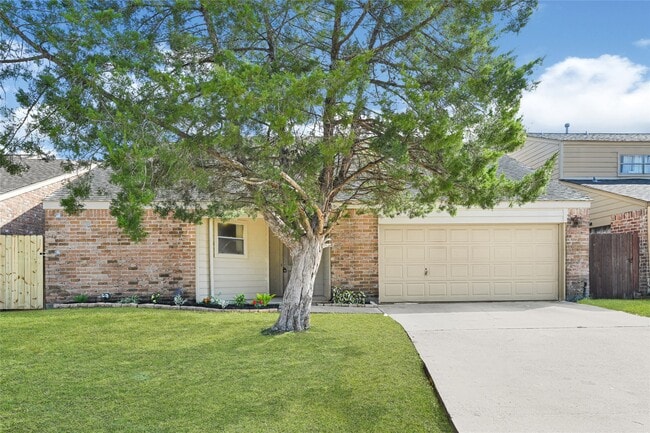 Building Photo - 3023 Jewel Ann St