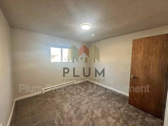 Building Photo - 809 Bulwer St