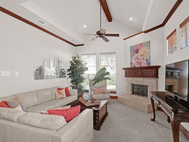 Building Photo - 1832 Hackett Creek Dr