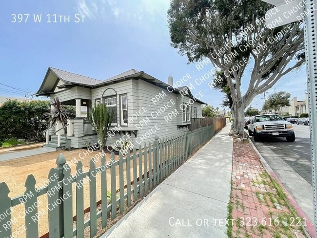 Building Photo - 397 W 11th St