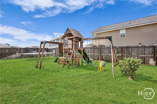 Building Photo - 1596 Longleaf Ct