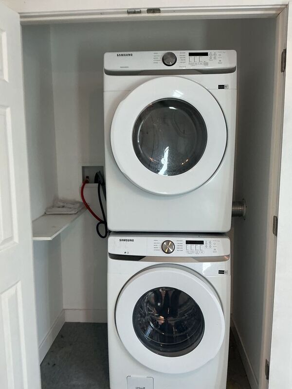 Building Photo - 4539 Montgomery Rd