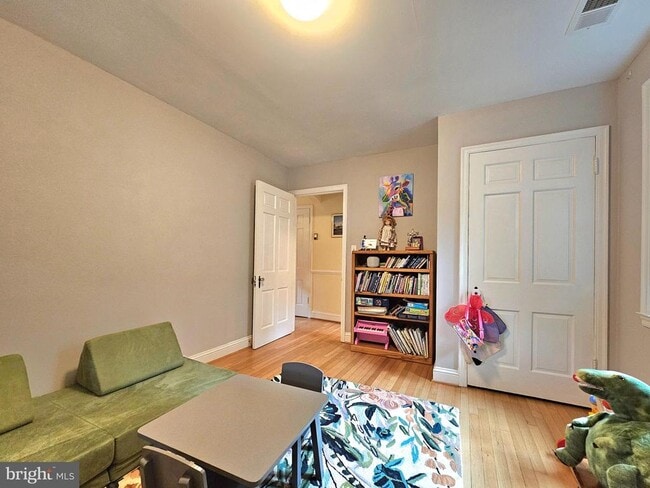 Building Photo - 3410 15th St N