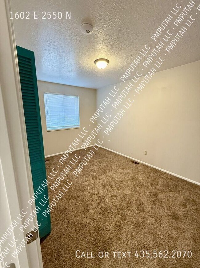 Building Photo - 1602 E 2550 N