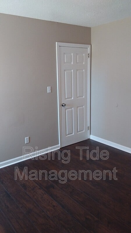 Building Photo - 5824 Balboa Terrace