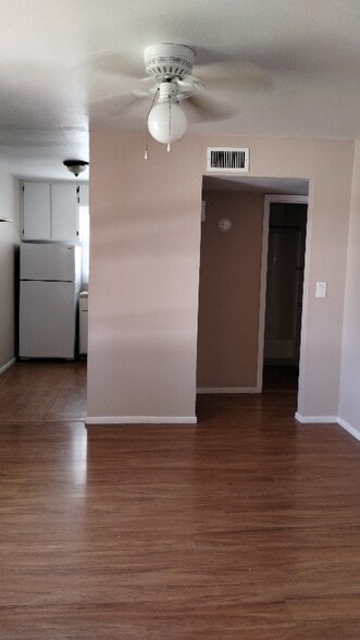 Building Photo - 15551 Sunland Gin Rd