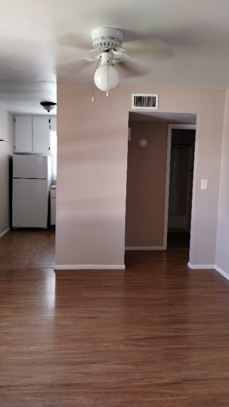 Building Photo - 15551 Sunland Gin Rd