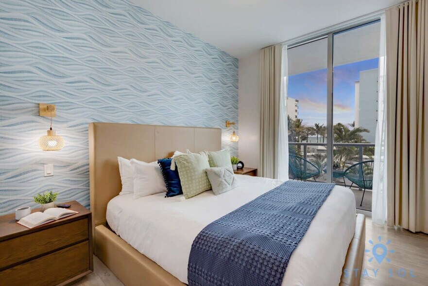 Building Photo - 777 N Ocean Dr