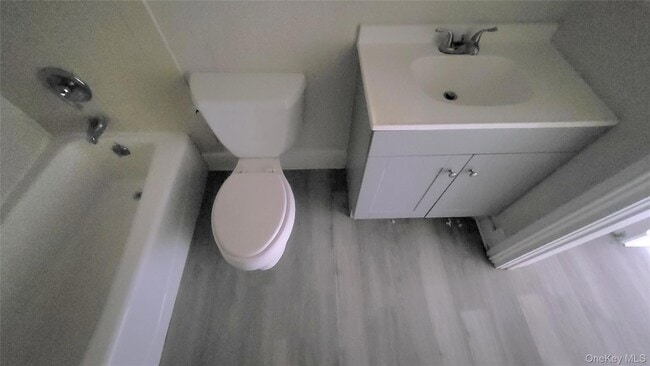 Building Photo - 216 Church St