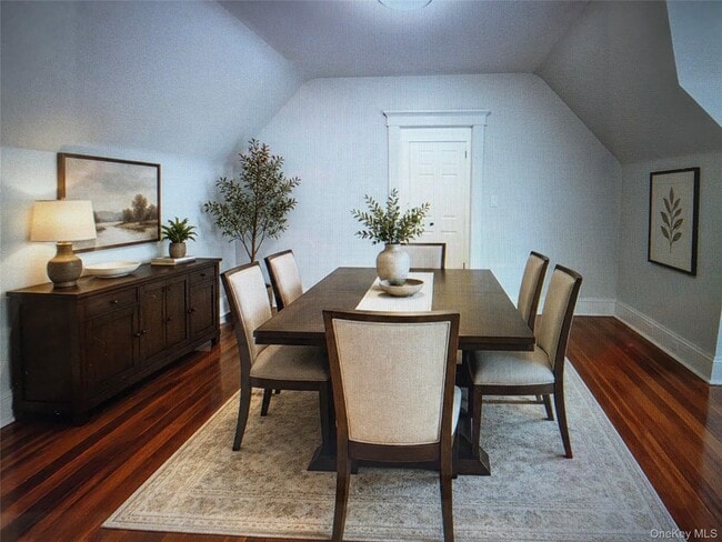 Building Photo - 81 Waring Pl