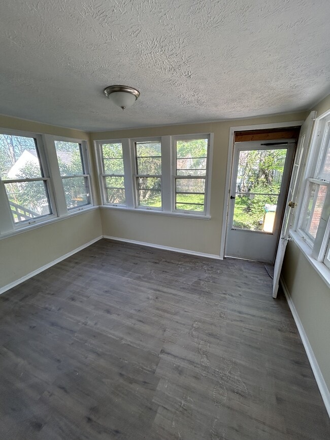 Building Photo - 5235 Milo Ave