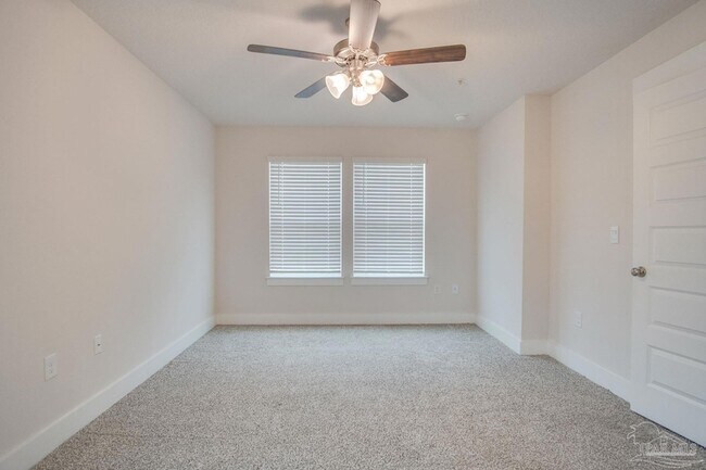 Building Photo - 9400 Nature Crk Ln