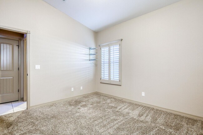 Building Photo - Beautiful 3 bed-2 baths home in 79911