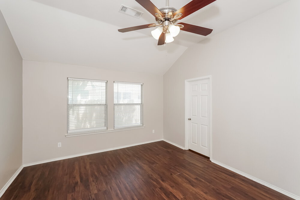 Building Photo - 7617 Rainbow Creek Dr