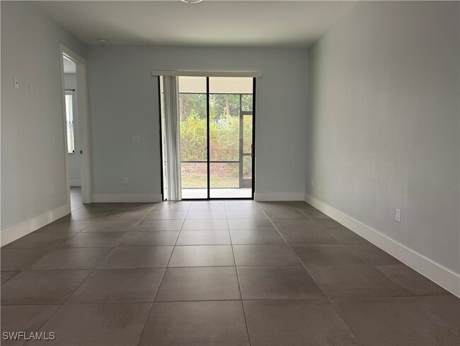 Building Photo - 19029 Tangerine Rd