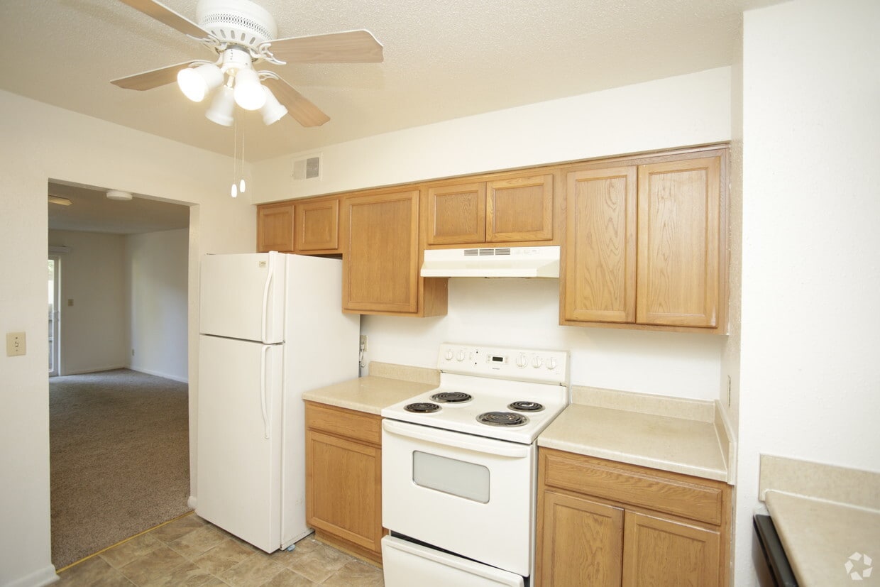 Oak Tree Square Grandview Mo Apartment Finder