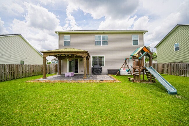 Building Photo - Coming Available!