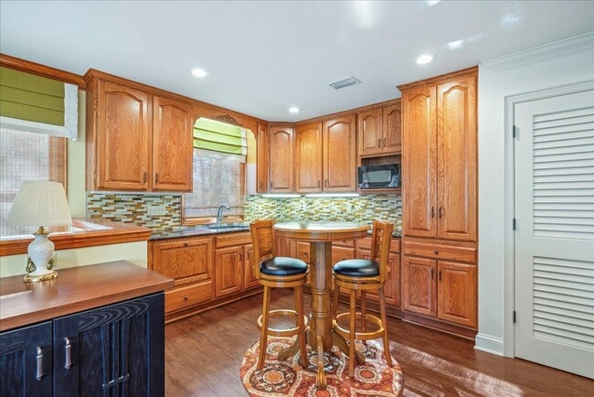 Building Photo - 9027 Winged Foot Dr