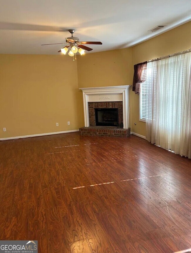 Building Photo - 4020 Preserve Ln