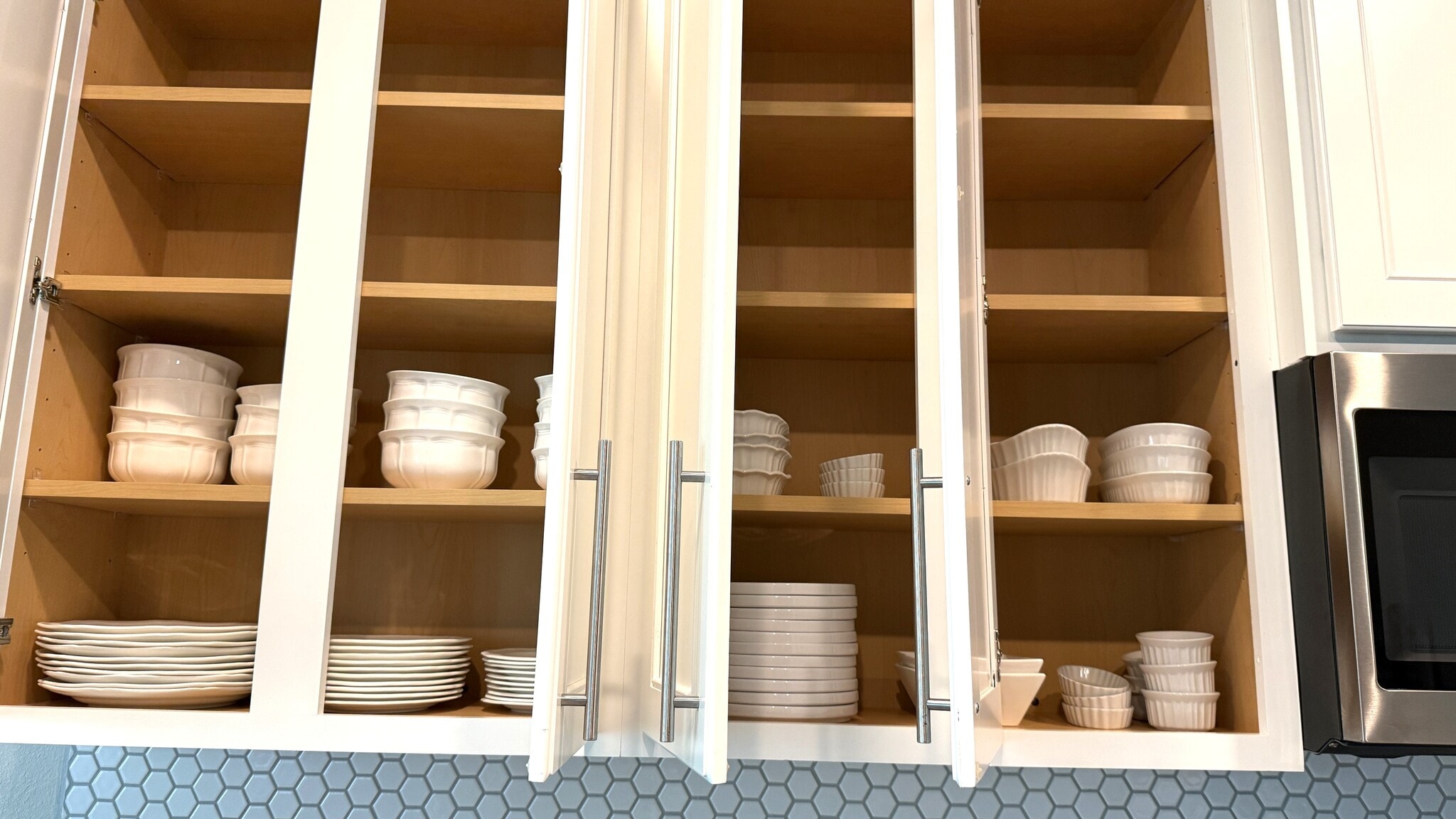 Building Photo - 5945 Hopkins Dr