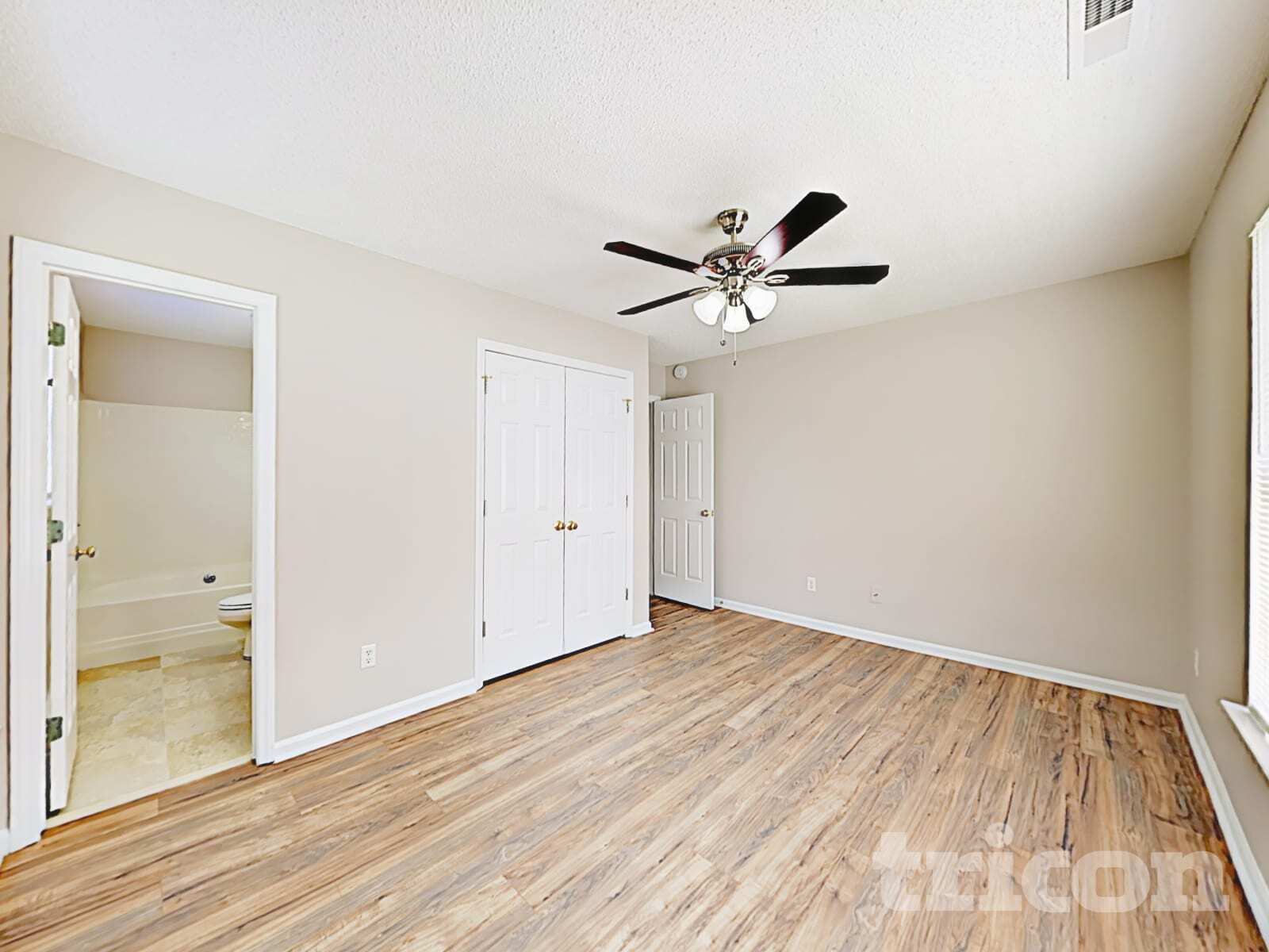 Building Photo - 4626 Falcon Chase Dr SW