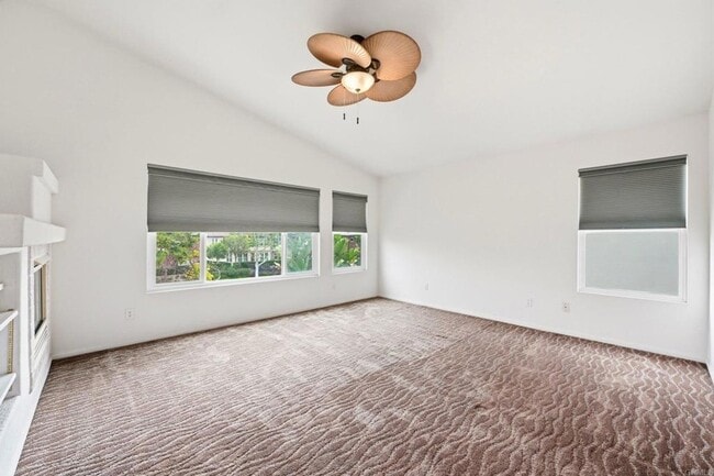 Building Photo - 5643 Willowmere Ln