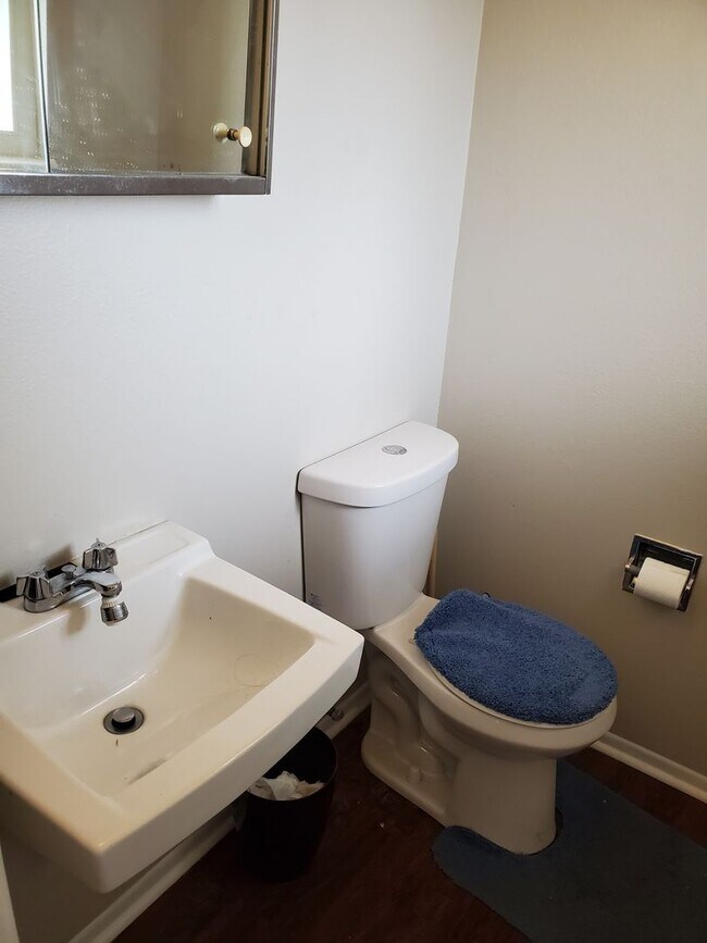 Building Photo - Pecan1919 (KC-AM)