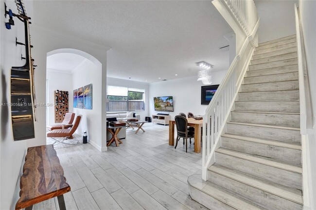 Building Photo - 2508 Cardaman Ave