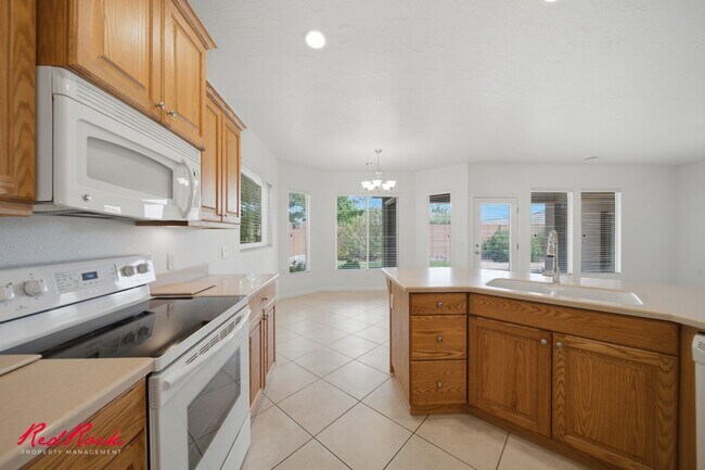 Building Photo - 1546 Morane Manor Dr